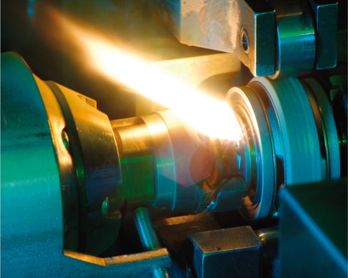 Laser welding process at the Fraunhofer ILT.
